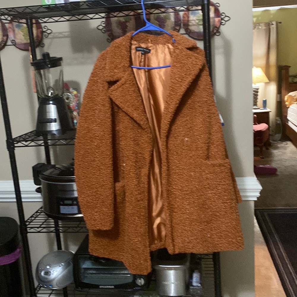 Cold weather coat with lining! Very warm!